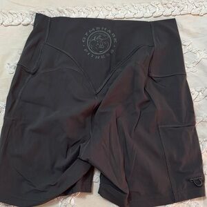 army green gymshark shorts